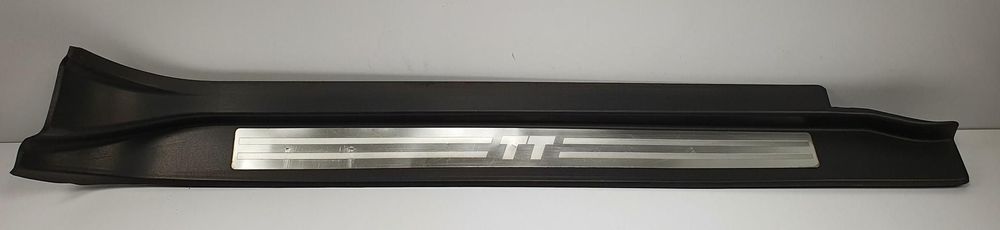 LISTWA NAKŁADKA PROGU PRAWA AUDI TT 8N CABRIO