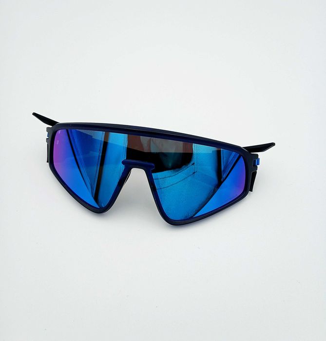 Okulary przeciwsłoneczne Oakley Latch Panel Matte Trans Navy