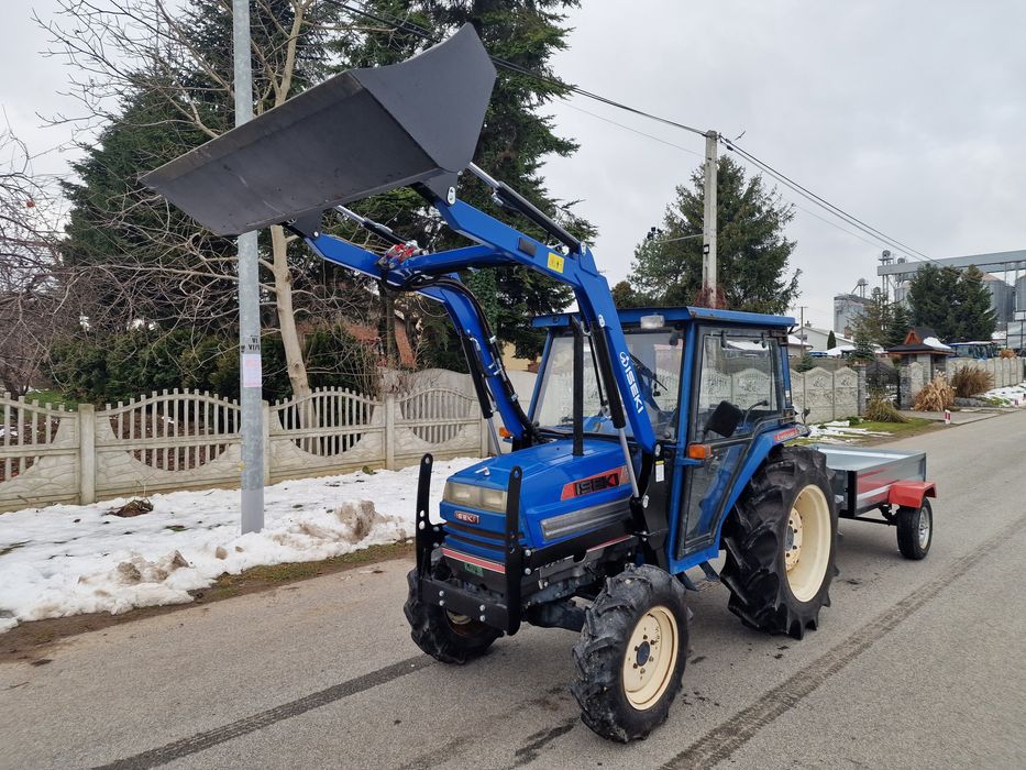 Traktorek Japoński Iseki 32 konie z Ładowaczem  Promocja zestaw