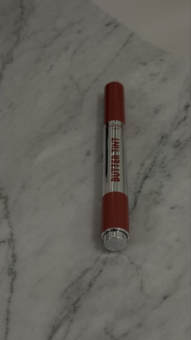 Nowy tonujący  balsam do ust Bourjois Butter Tint 01 Rose Fondant