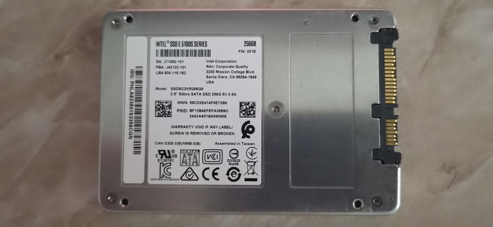 SSD240-256GB 2.5" SATA