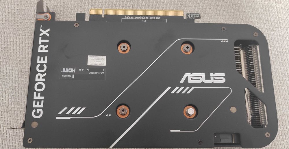 ASUS GeForce RTX4060 V2 OC (8 ГБ)