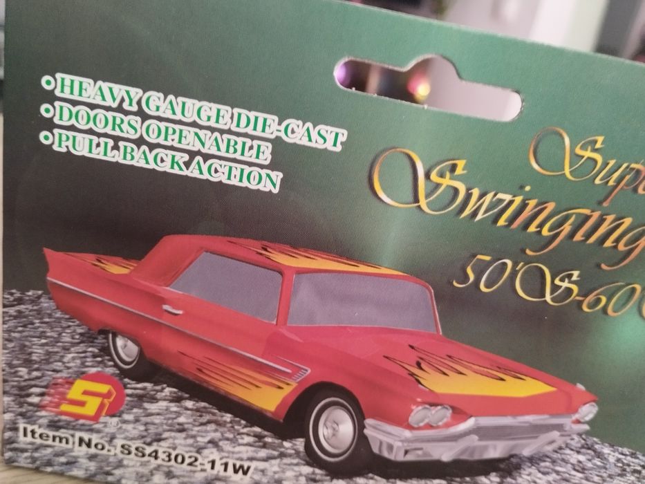 Carro clássico preto nº18 diecast 1:43