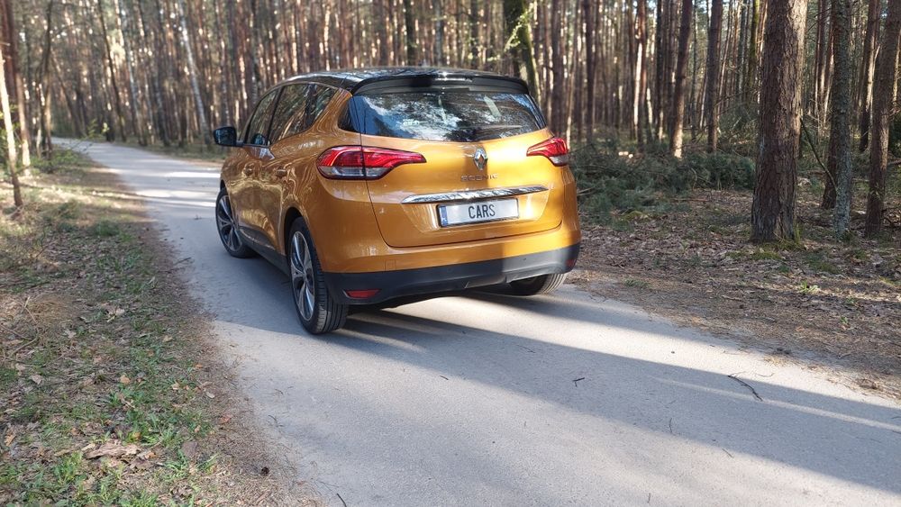 Renault Scenic IV rodzinny MiniVAN