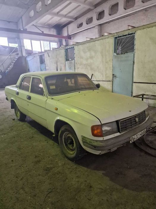 Автомобіль Волга