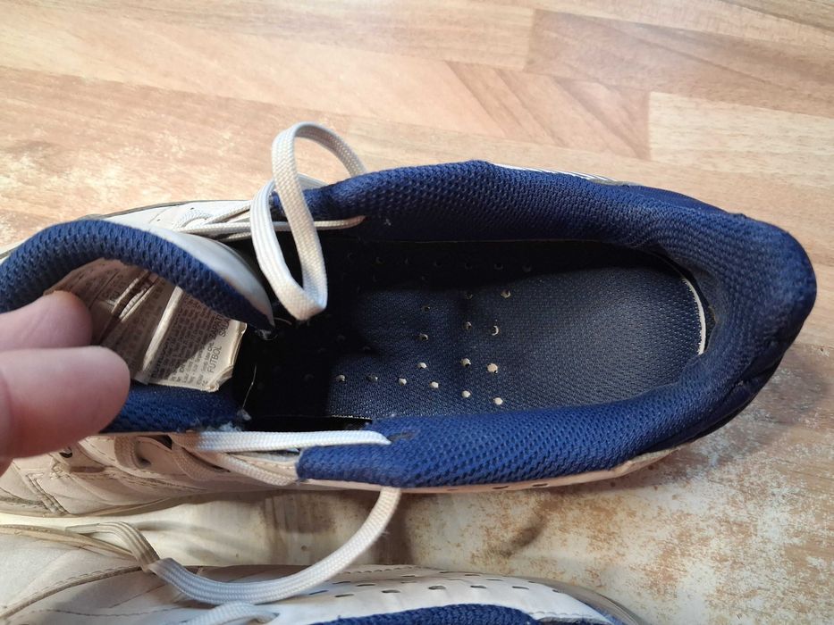 Buty piłkarskie kipsta rozmiar 42