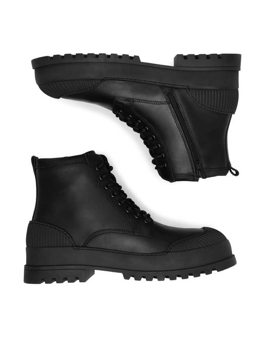 Hunter
Trzewiki BULL-10 MI24 Czarny