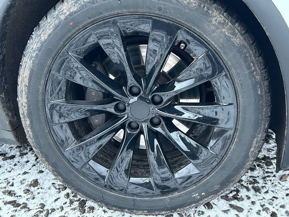 Tesla model X 2018 Intel