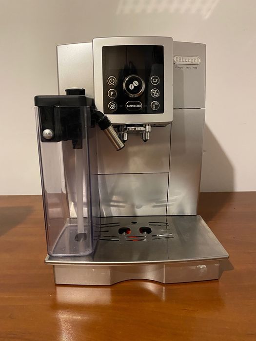 ekspres De’Longhi cappuccino automat