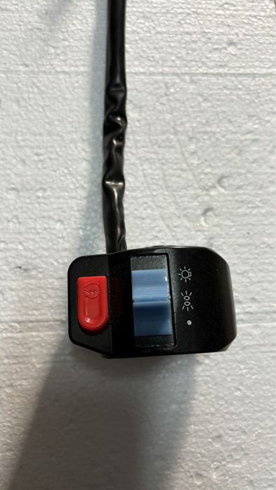 Перемикач для мото на кермо