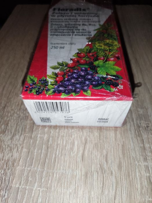 Floradix żelazo i witaminy suplement diety 250ml