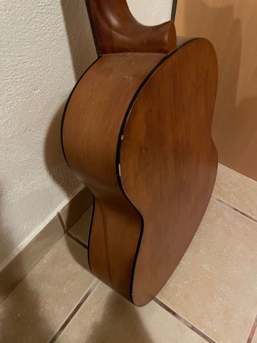Yamaha C30M + Capa + Cordas Novas + Capotraste (Excelente Estado)