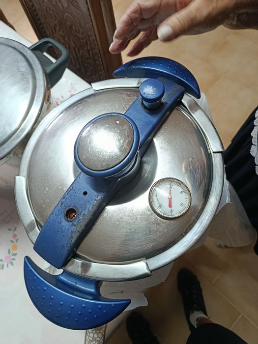 Panela de pressão em Inox
