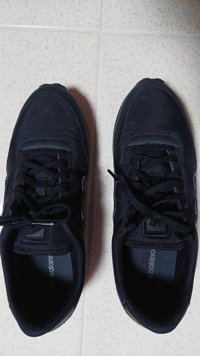 2 pares de Ténis senhora