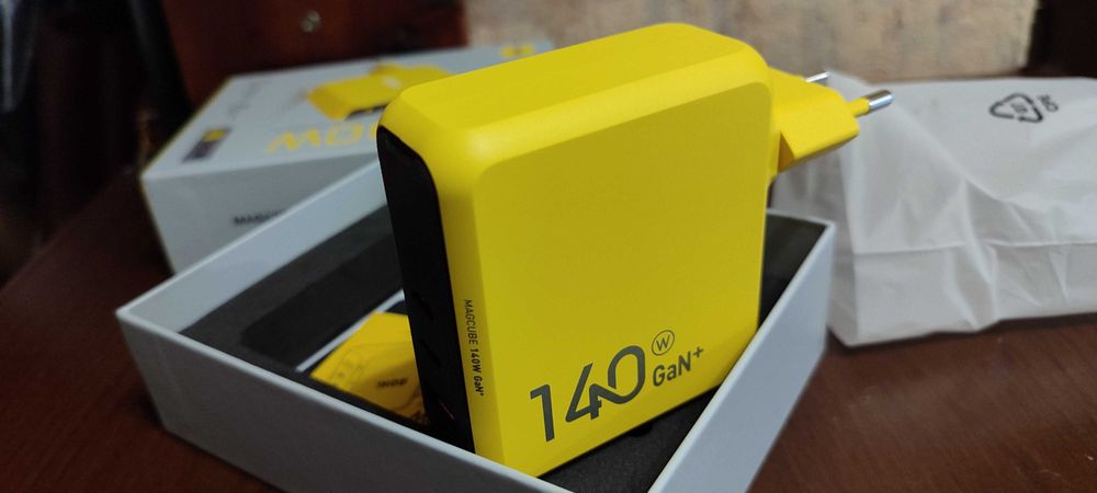 AOHI magcube GAN 140wt PD для MacBook, iPhone, Android