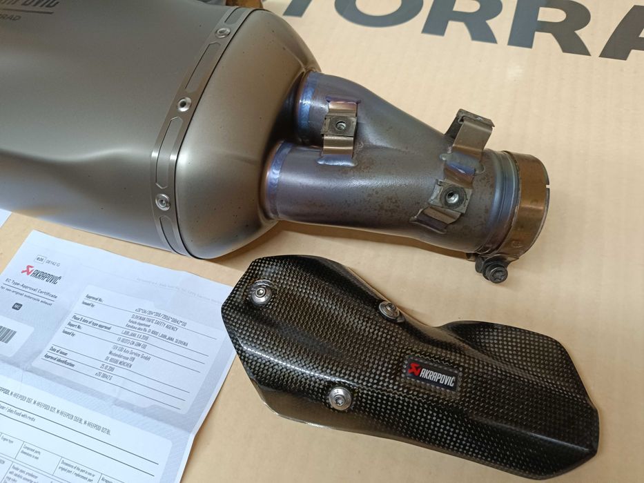Ponteira Akrapovic BMW R1250 GS GSA Adventure - como NOVA