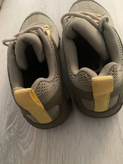 Кросівки жіночі merrell