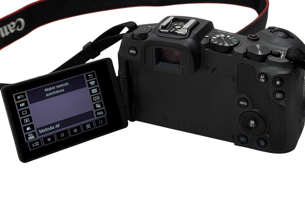 Aparat Canon EOS RP przebieg 3695
