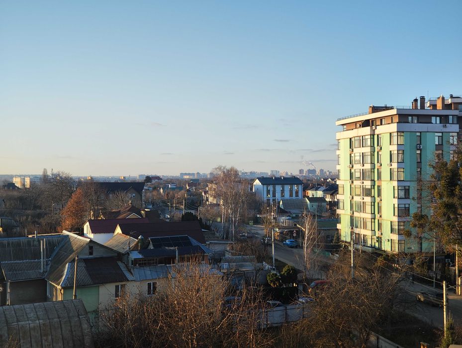 Продам 1 кімн. квартиру вул. С. Колоса буд 3  м. Васильківська  Ашан