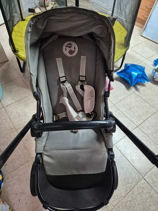 Cybex Iris M Air