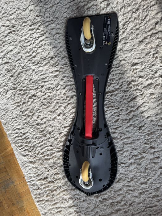 Waveboard deskorolka firmy Oxelo dwukołowa dla dzieci