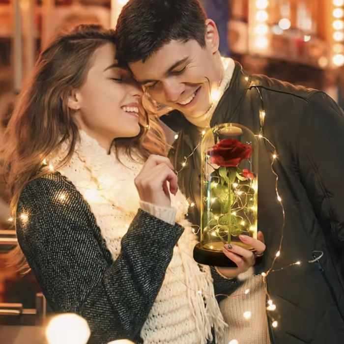 Wieczna róża prezent na dzień kobiet