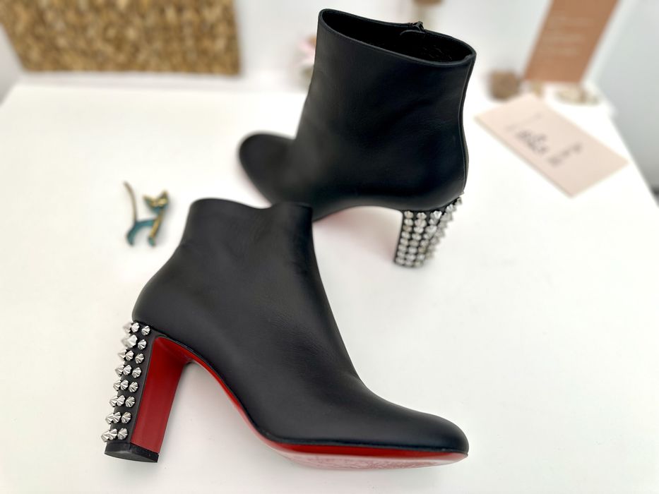 Туфлі Christian Louboutin, модель Suzy Falk