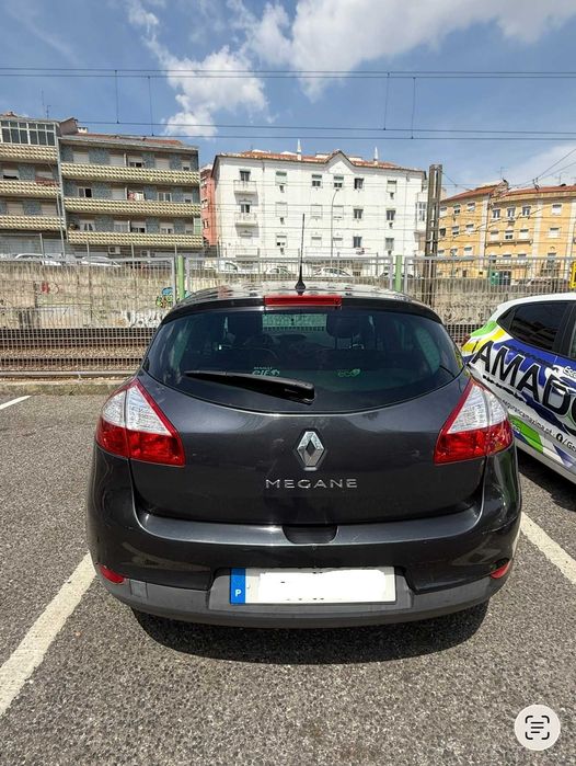 Renault Megane bem estimado
