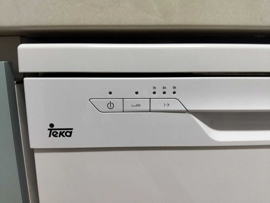 Vendo Maquina Lavar Loiça TEKA A+