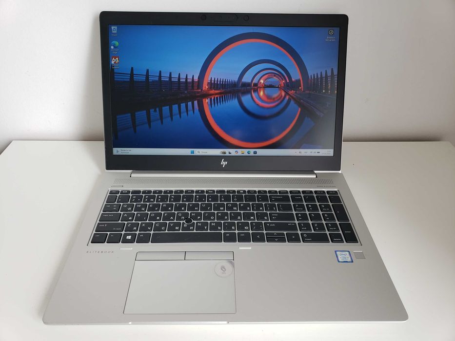 HP EliteBook 850 G6, 15.6 IPS, i7-8565U, 16GB DDR4, 512GB SSD NVMe - гарний
