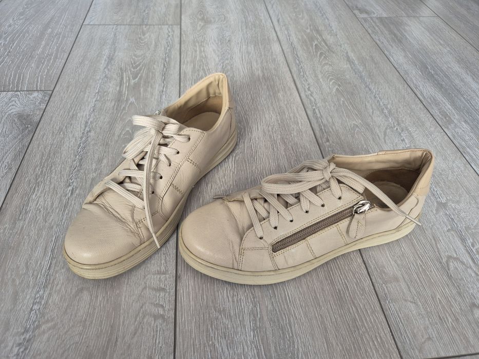 Buty beżowe r. 38, 39