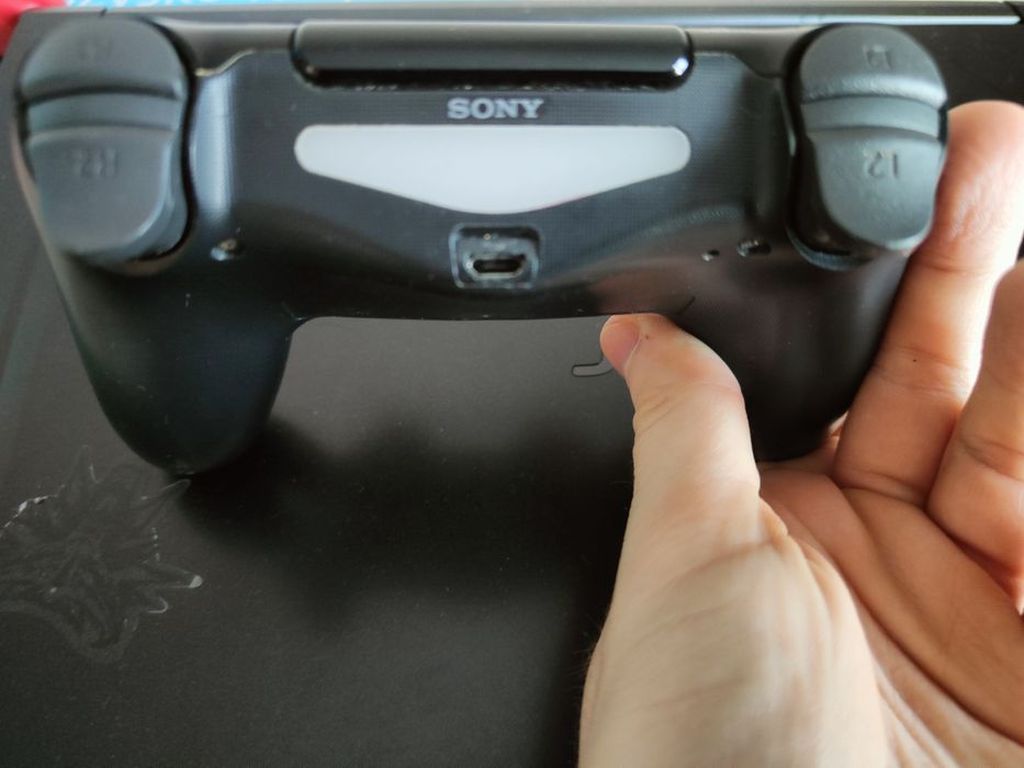Pad PS4 V2 oryginalny, sprawny