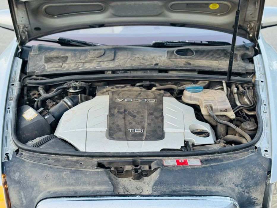 Продам Audi а 6 С 6 Quadro 3л дизель