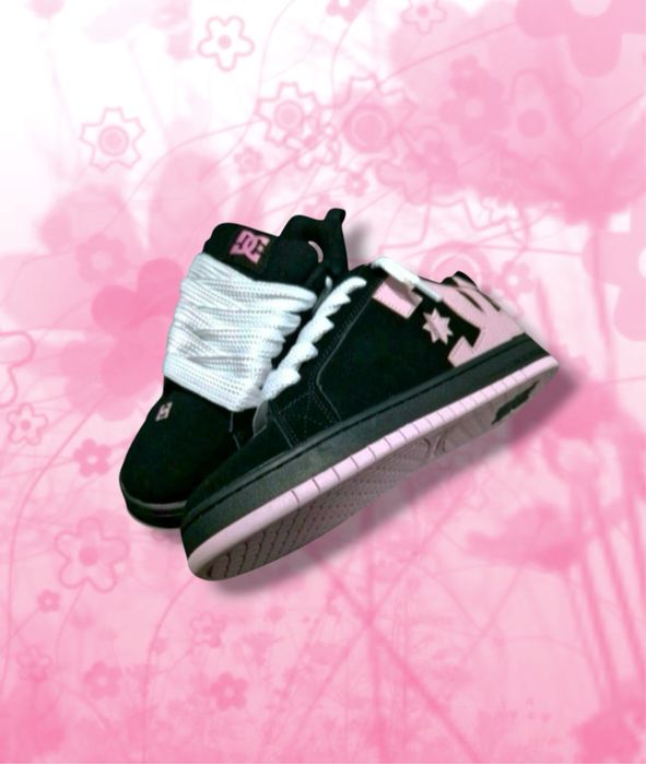 DC Shoes Court Graffik pink rozmiar 36 (różowe sznurówki gratis)