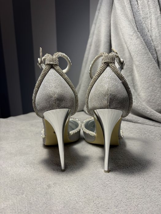 Srebrne szpilki DeeZee