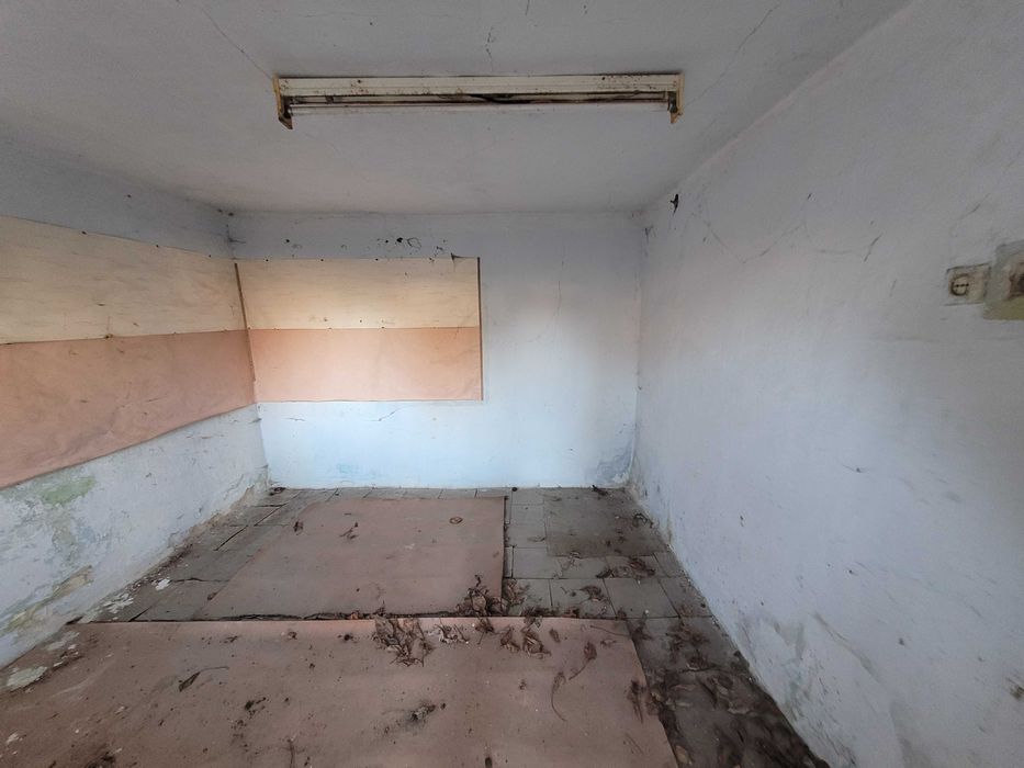 Дом под кап.ремонт в центре Нерубайского по цене участка 10 соток.