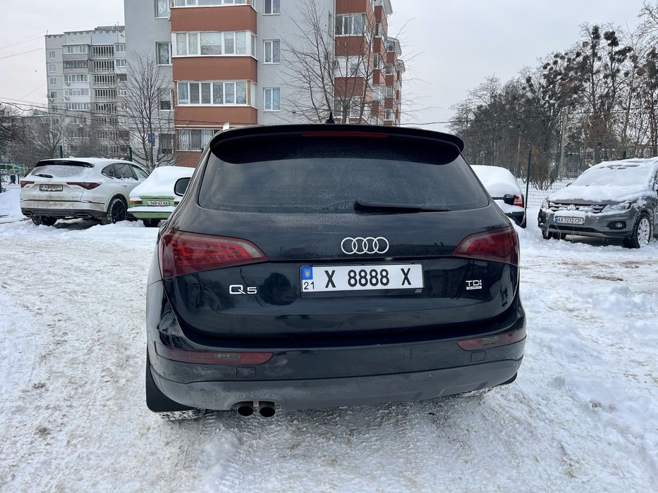 Audi Q5 2012 г.в 2.0 ТДІ дизель. Готов рассмотреть обмен