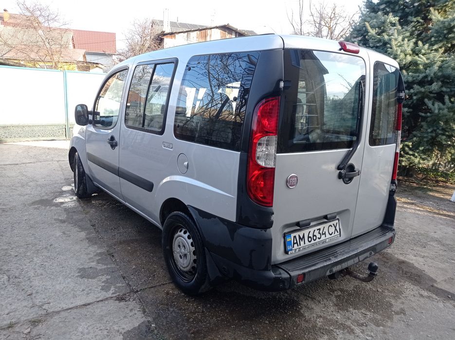 Fiat Doblo  2012