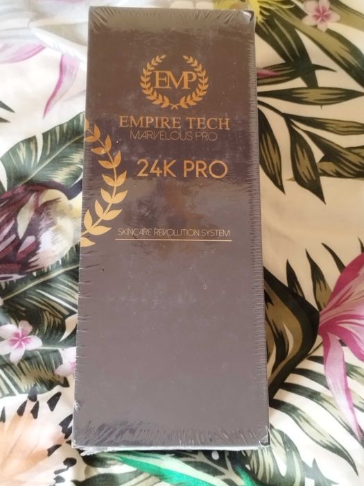 Urządzenie do skóry twarzy MARVELOUS 24K PRO