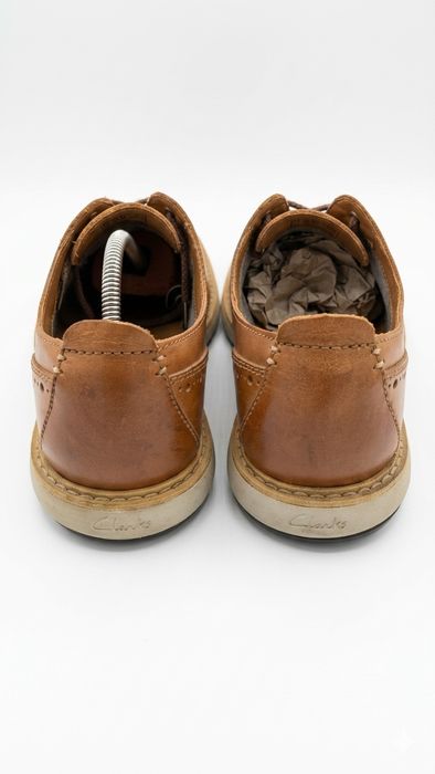 Туфлі класичні броги Clarks шкіра