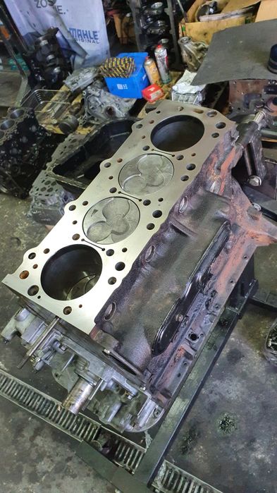 двигатель Mitsubishi L200 4d56 Pajero haloper Мотор після реставрації