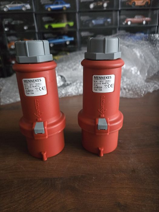 2 sztuki wtyczki siła Mennekes 400V 16A 5P / 3P N PE