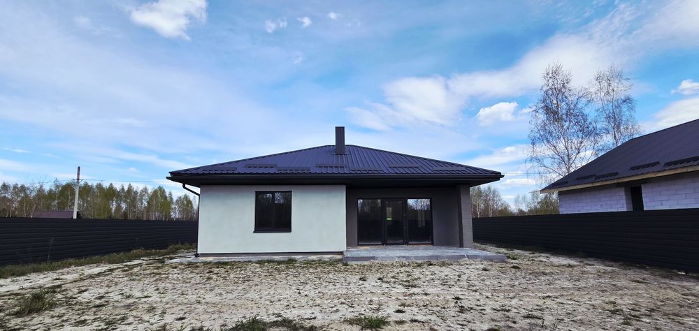 Продаж Сучасної "американка " , забудований масив біля лісу