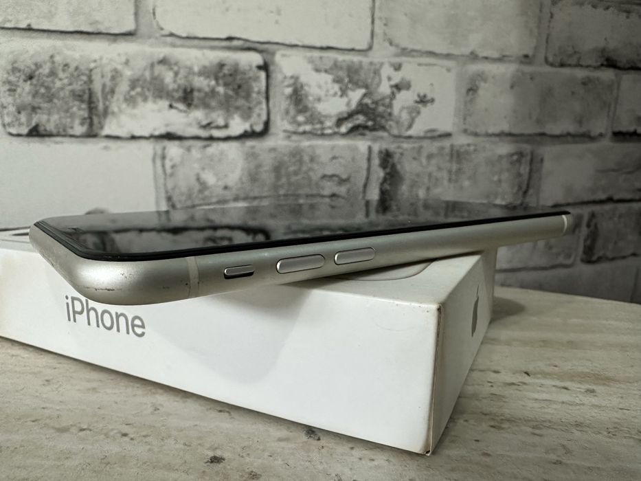 sprzedam iphone 11