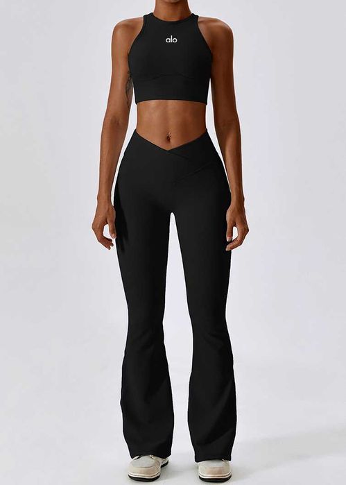 Топ спортивний Alo Yoga Fitness Top Black 833341-BK