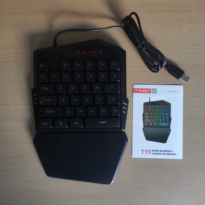 Teclado Gaming Rgb de Uma Mão