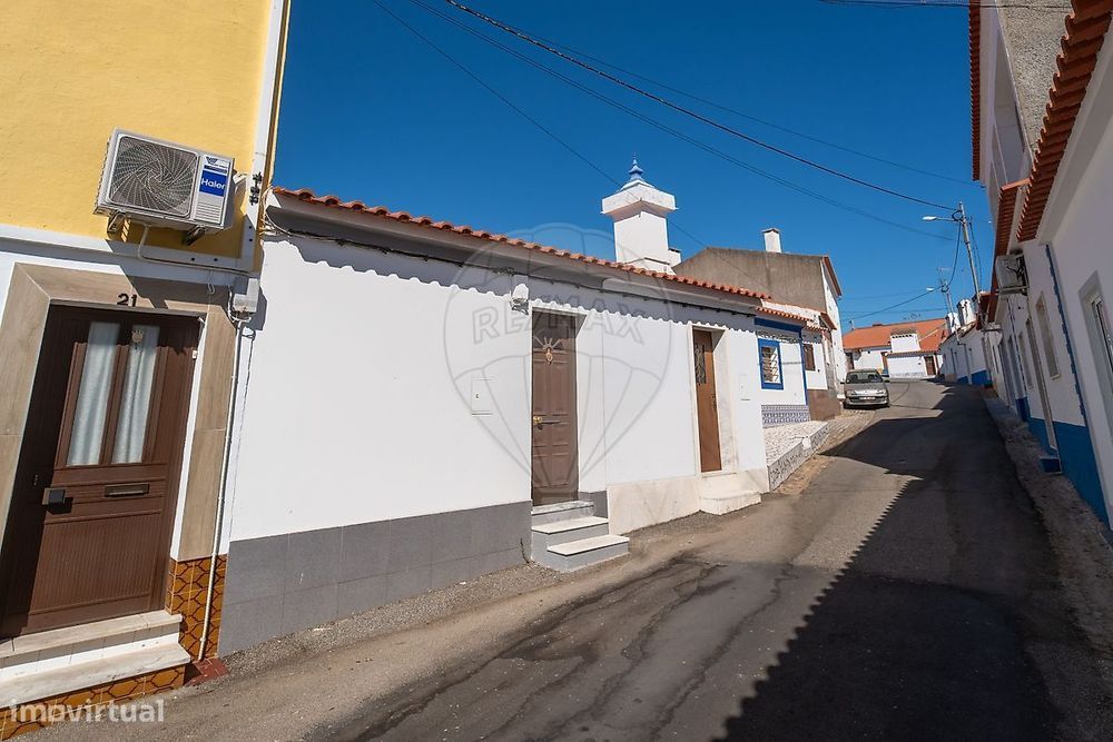 Moradia T2 para venda