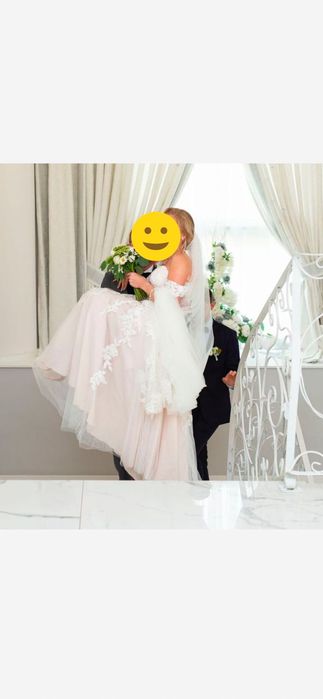 Suknia ślubna Stella York