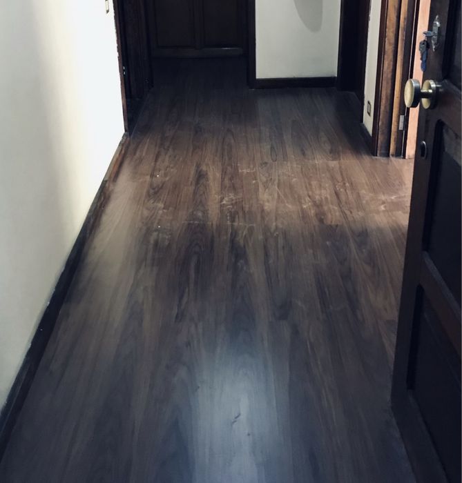 Serviço de assentamento, pintura, soldadura