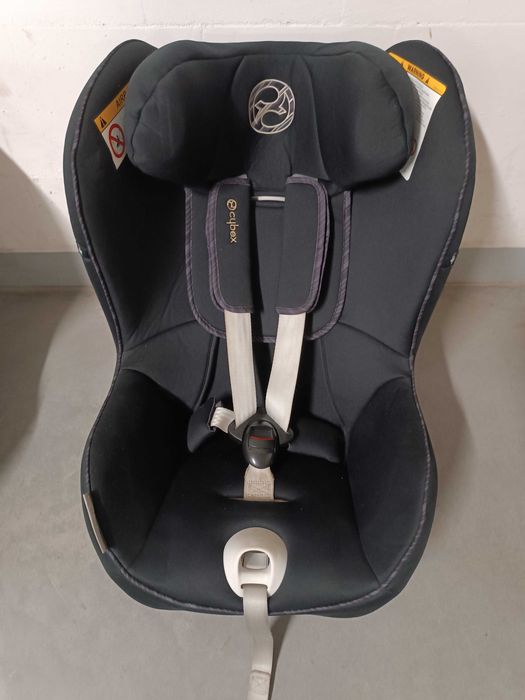 Foteliki Cybex Sirona m2 i-size + baza